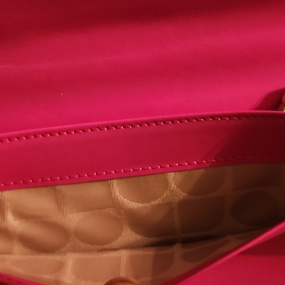 KATE SPADE GOLD/ PINK CLUTCH WITH GOLD CHAIN - Picture 7 of 8